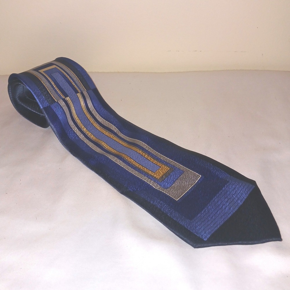 Pierre Cardin‎ Mens Navy Blue Gold Geometric Art Deco 100% Silk Necktie Tie